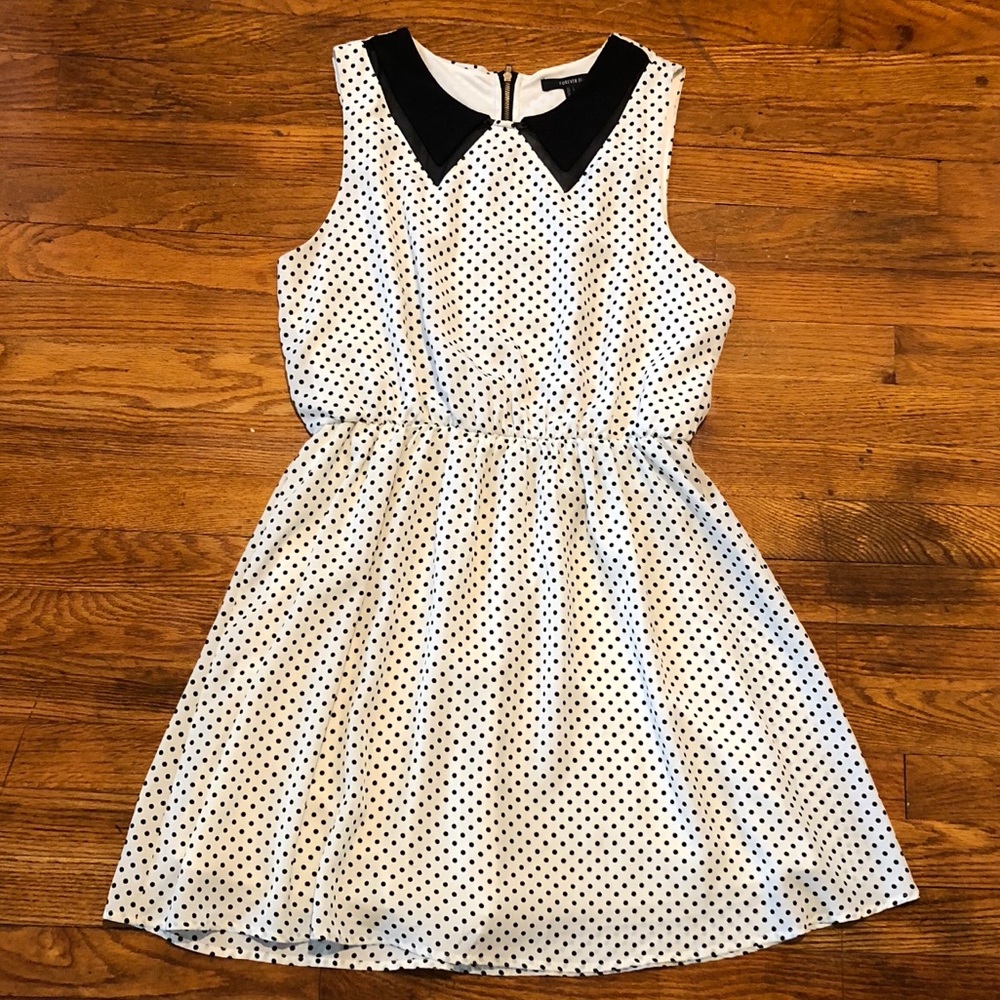 Forever 21 - Polkadot Dress with Collar, sz L
